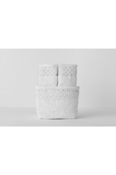 Gül Güler Lace Pouch + 4 Hand Towels