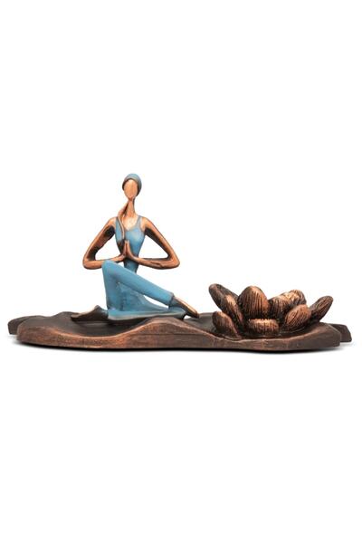 Gift Garden Dekoratif Yoga Yapan Kadın Outdoor Eller Ortada Mavi