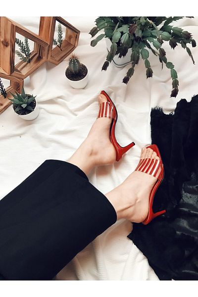CHARLIE'SSHOES Women's Red Cindy Transparent Red Patent Leather Striped Slippers