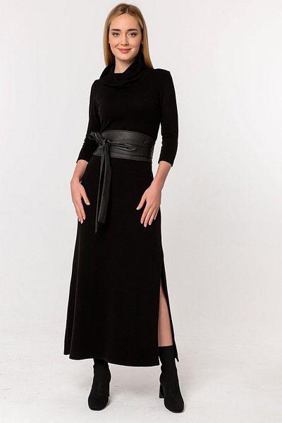 Laranor Black Wide Upright Turtleneck Slit Detail Knitwear Dress