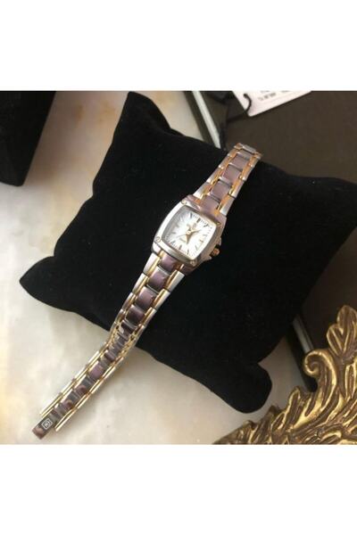 Revello Vintage Women's Watch Alsaat