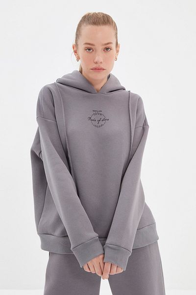 Trendyol Collection Šedá silná fleecová pletená sportovní mikina TWOAW22SW2200
