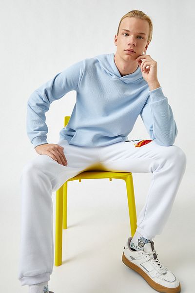 Koton Men's Blue Sweatshirt 2KAM71315MK