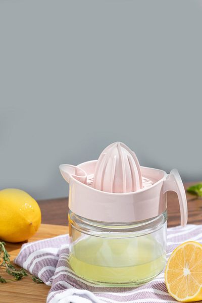 Anadolu Saray Çarşısı Practical Glass Um'Ay Lemon Squeezer |   Glass Lemon Squeezer 300 ml