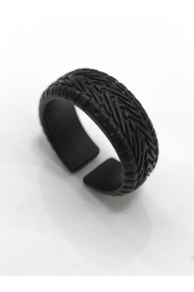 The Collection Wheel Tire Shaped Adjustable Black Ring Cube Bracelet And Necklace Set