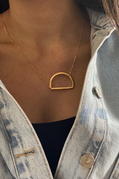 Histakı Gold Steel Chain Thick Plate Letter Pendant Letter D