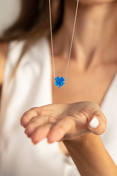 Violansia 925 Ayar Gümüş Opal Taşlı Yonca Tasarımlı Kolye