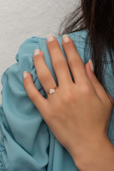 Nereze 925 Ayar Gümüş Ayarlanabilir Zirkon Taşlı Kalp Tasarım Yüzük