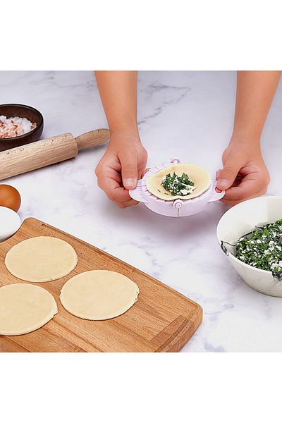 AKCAKESE Practical Plastic Ravioli Poğaç and Raw Pastry Mold 1 Piece