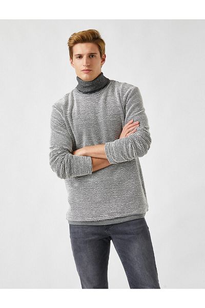 Koton Slim-Fit-Pullover mit Rundhalsausschnitt