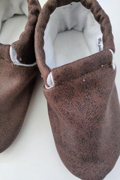 IŞIK Brown Nubuck Booties with Light Non-Slip Sole