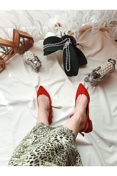 CHARLIE'SSHOES Women's Red Bow Suede Ballerinas