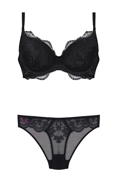 by İGP طقم حمالة صدر ولباس داخلي من الدانتيل باللون الأسود غير مدعوم للنساء