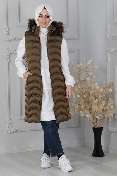 Reis Women's Green Fur Hood Puffer Vest