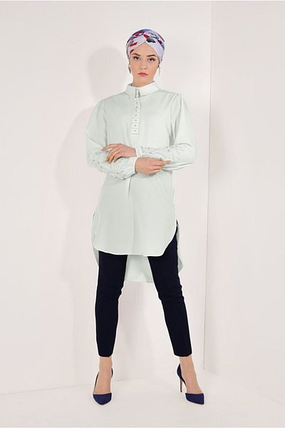 TRENDTESETTÜR Women's Ecru Stone Embroidered Tunic 9548