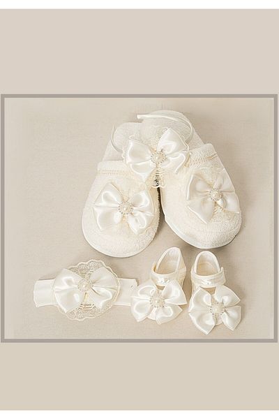 lohusahamile Women's Ecru Bow Slippers and Crown Set