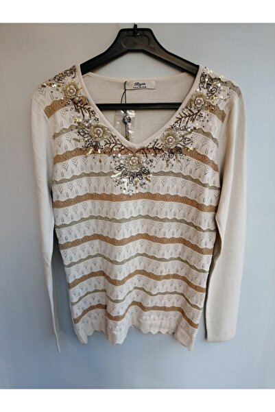 Butik Tülin Kadın Bej Otantik Rayon Nakışlı Bluz