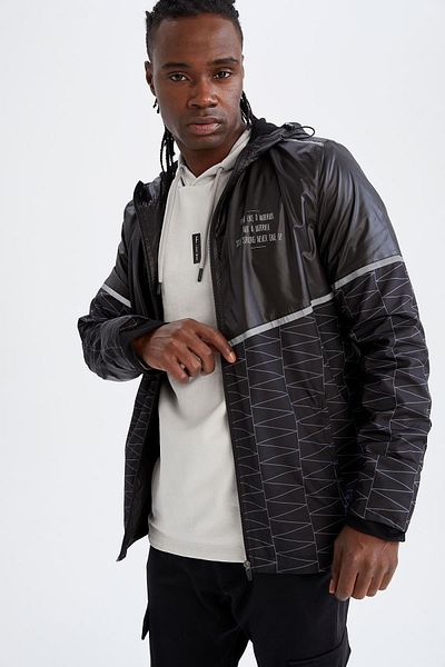 DeFacto Fit Slim Fit Hooded Water Repellent Thin Coat