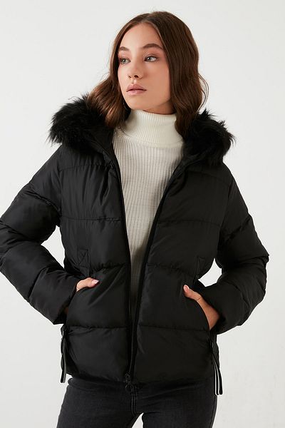Lela Hooded Puffer Coat with Faux Fur Collar 497melıs