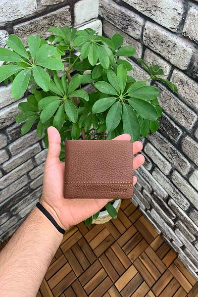 GUARD Men's Wallet - Tan Leather