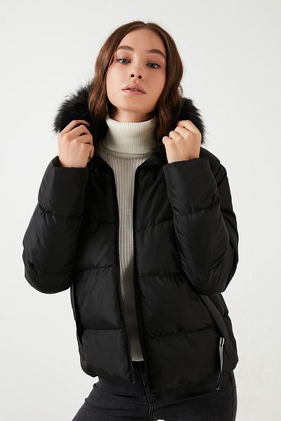 Lela Hooded Puffer Coat with Faux Fur Collar 497melıs