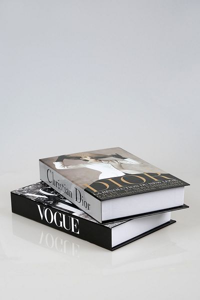 irayhomedecor Пакет от 2 шапки/декоративна кутия за книги на Vogue Women