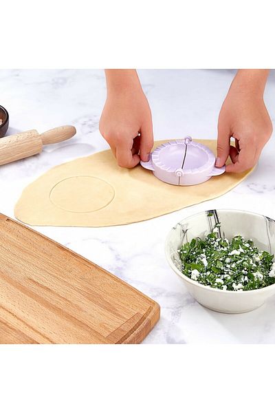 AKCAKESE Practical Plastic Ravioli Poğaç and Raw Pastry Mold 1 Piece