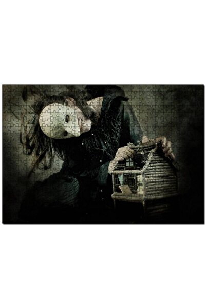 Cakapuzzle Korkunç Maskeli Yaratık Ve Mini Ağaç Kulübesi 120 Parça Puzzle Yap...