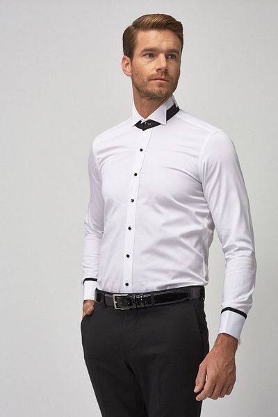 ALTINYILDIZ CLASSICS Weißes Slim-Fit Slim-Fit-Hemd für Herren mit Stehkragen aus 100 % Baumwolle ohne Muster