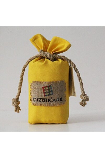 Çizgikare Față de masă galbenă - Design elegant și confortabil