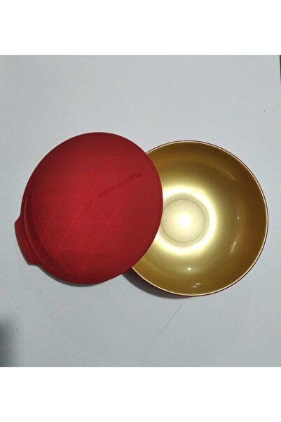Tupperware Berrak Servis Ve Saklama Kabı 1,5 Lt