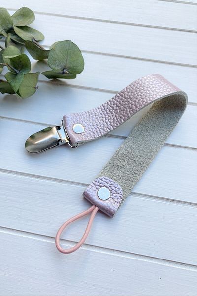 Li Puna Metallic Pink Leather Pacifier Strap - Pacifier Chain with Protected Metal Clip Lpemzk16
