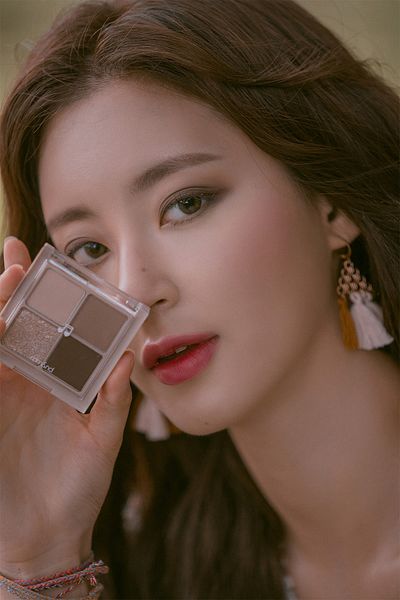 Romand Intense Pigmented - Dry Buckwheat Flower Palette with Matte and Glitter Better Than Eyes