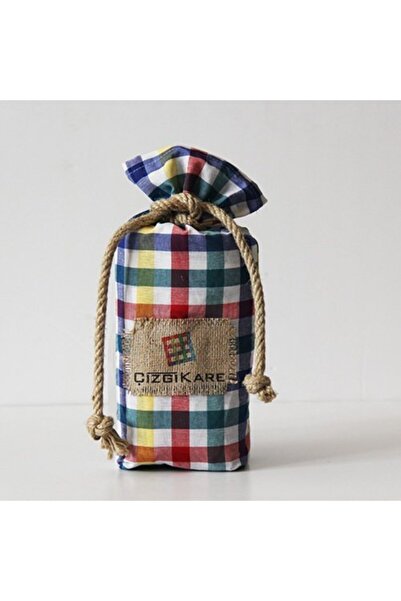 Çizgikare Față de masă colorată în carouri