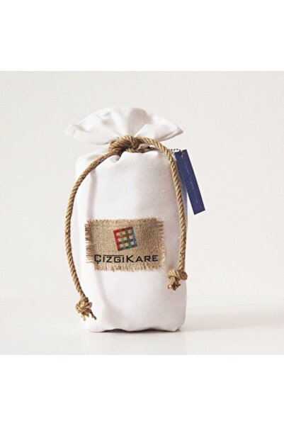 Çizgikare مفرش طاولة أبيض