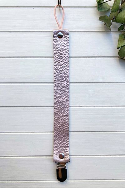 Li Puna Metallic Pink Leather Pacifier Strap - Pacifier Chain with Protected Metal Clip Lpemzk16
