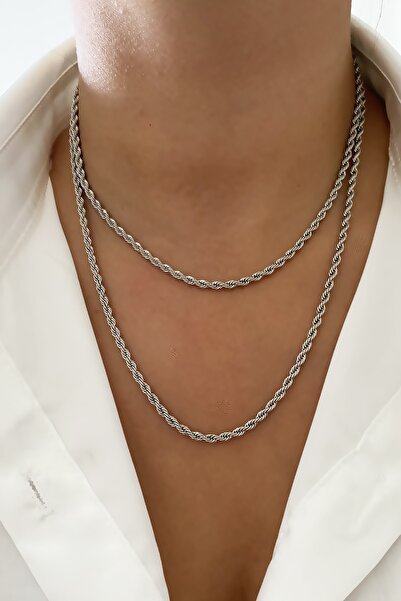 Clare's Store صف مزدوج تويست سلسلة فضية اللون قلادة
