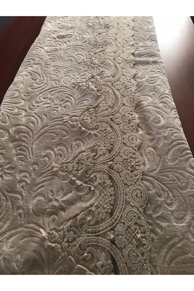 Yenturhome Cappuccino Double 6 Piece French Laced Dowry Blanket Set