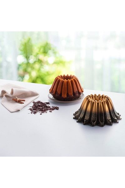Nehir Camellia Gold Exculusive Cake Mold