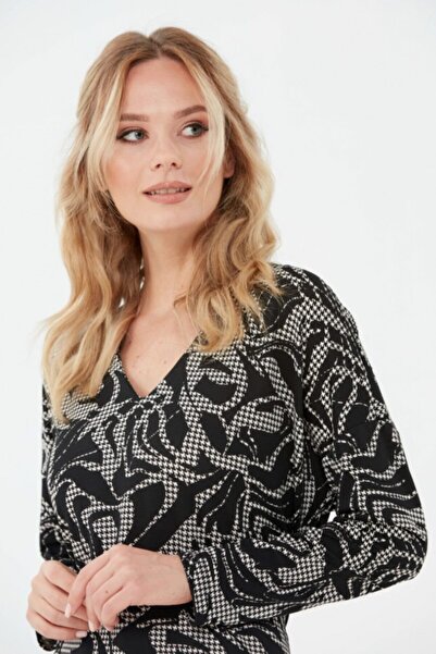 Selen Giyim V Yaka Düşük Kol Emprime Elbise