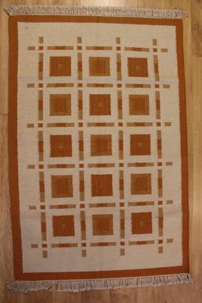 UÇAN HALI Hint Kilim