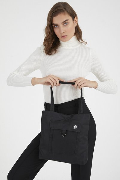 Royal Club De Polo Barcelona Women's Black Shoulder Bag Rpba000700