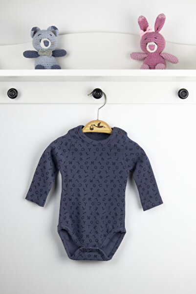 Newborn Fashion Club بدلة بأكمام طويلة.