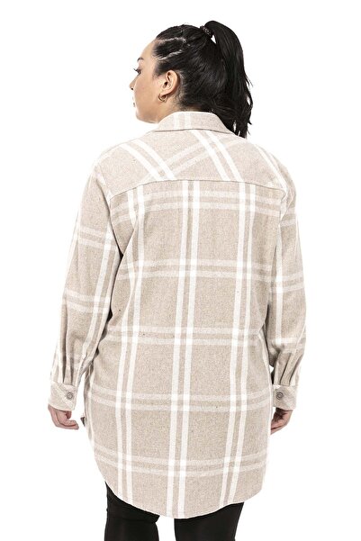 DISENTIS MODEST Cămașă jachetă în carouri bej cu buzunare de mărime Plus