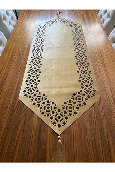 NURHAN HOME COLLECTION غطاء مفرش طاولة أنيق باللون الذهبي