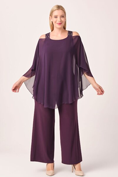 Oktay Omuzları Taşlı Şifon Içi Esnek Kumaş Mürdüm Renk Büyük Beden Tulum