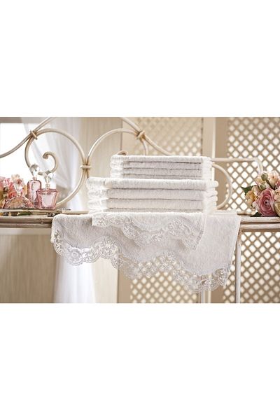 Gül Güler Pearl Lace Hand Towel