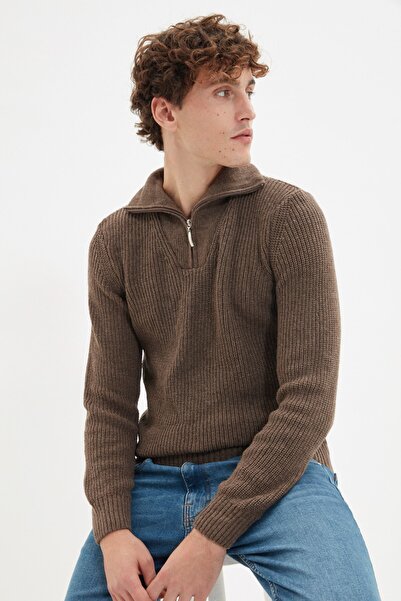 Trendyol Collection Sweater - Brown - Regular fit