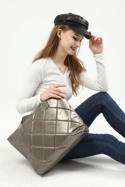 Güce Silver Quilted Diamond Patterned Large Size Hand and Shoulder Bag Gc 012415
