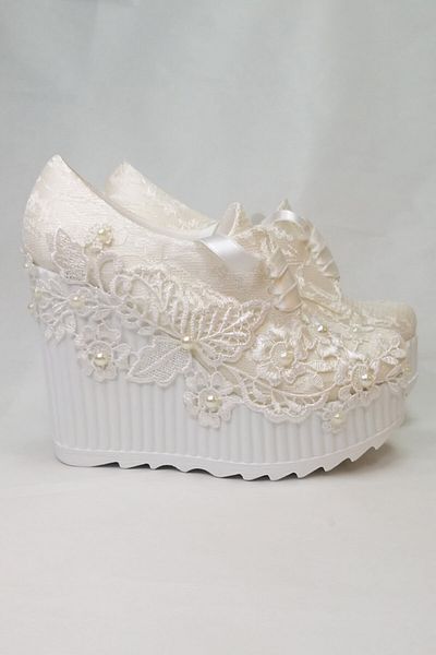 Berush Bride Seria 517 Pantofi de mireasă cu toc pană și dantelă